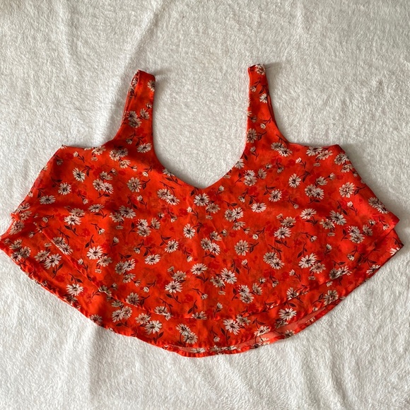 iris Tops - Orange sleeveless floral crop top (M)